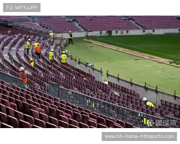 诺坎普翻新惹争议，诺坎普现场视频