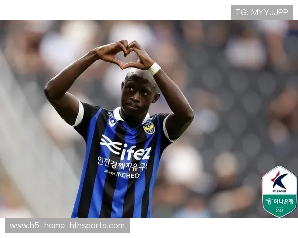 足球场上临门一脚决定球队命运 足球场上临门一脚决定球队命运