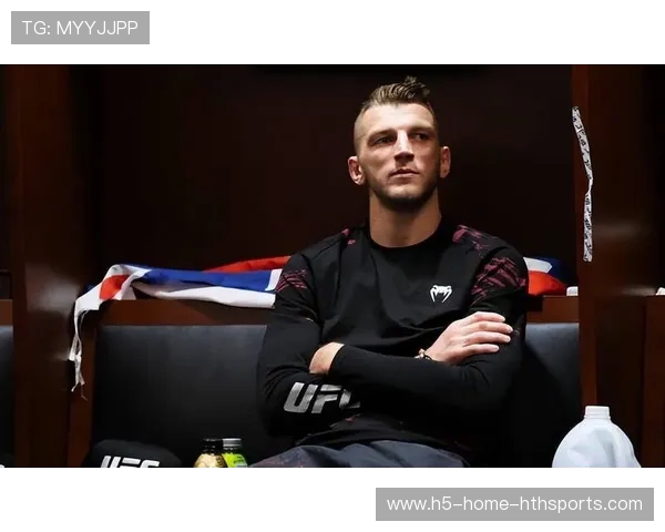 UFC中国新星遭遇职业首败:荣耀的背后藏着怎样的坚持与成长 UFC中国新星遭遇职业首败:荣耀的背后藏着怎样的坚持与成长