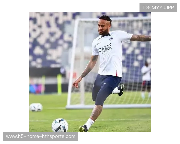 内马尔中路突击连续送出关键球,点燃比赛高潮的战术解读 内马尔中路突击连续送出关键球,点燃比赛高潮的战术解读